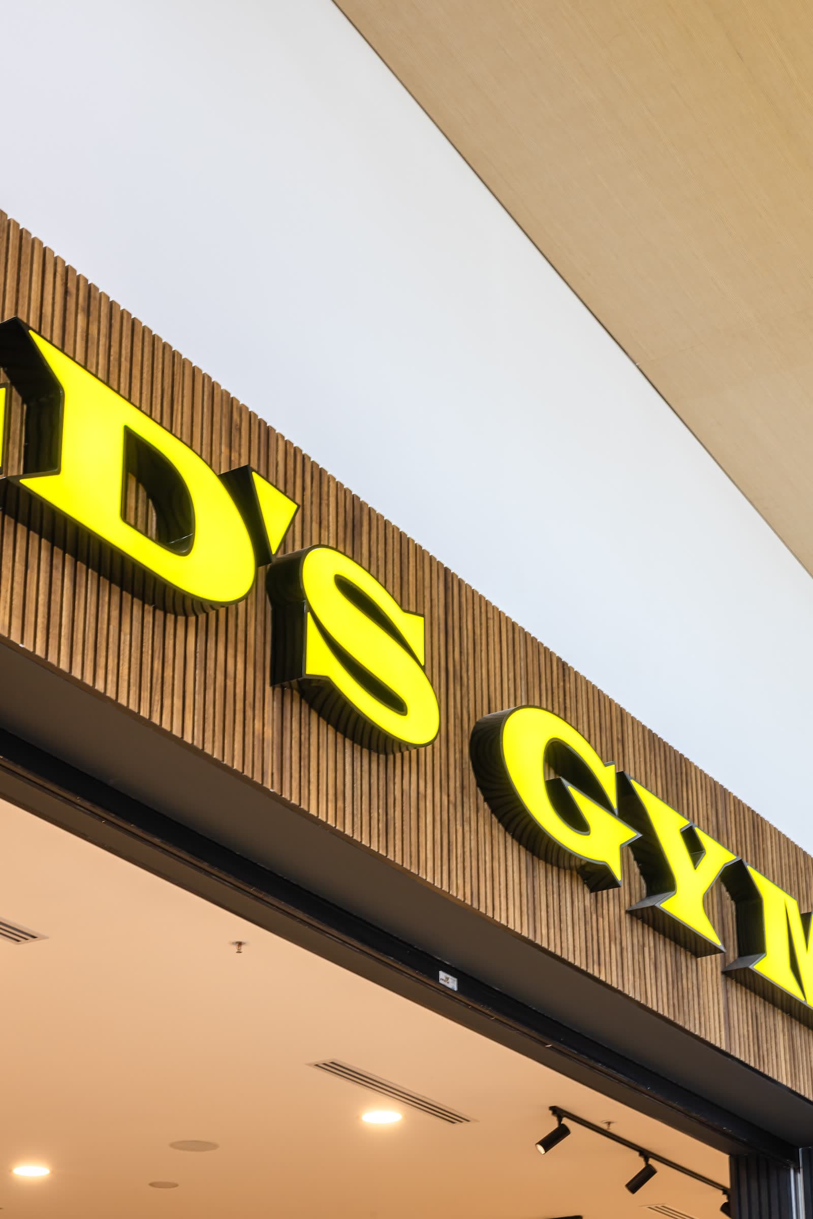 Gold's Gym signage by Sunquest Signs