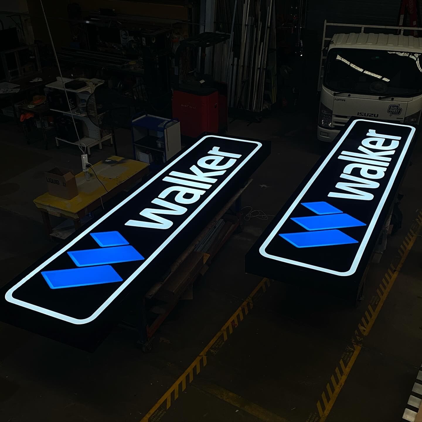 Crane Signs