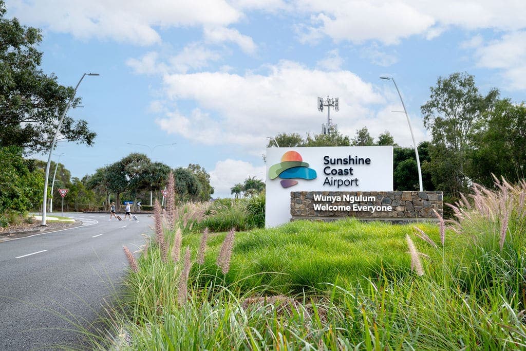 Sunshine Coast Airport signage by Sunquest Signs