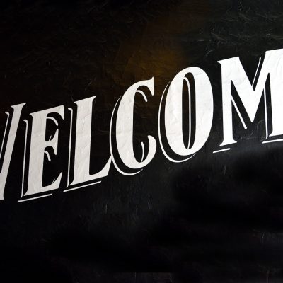 welcome-sign-g443e4883f_1280